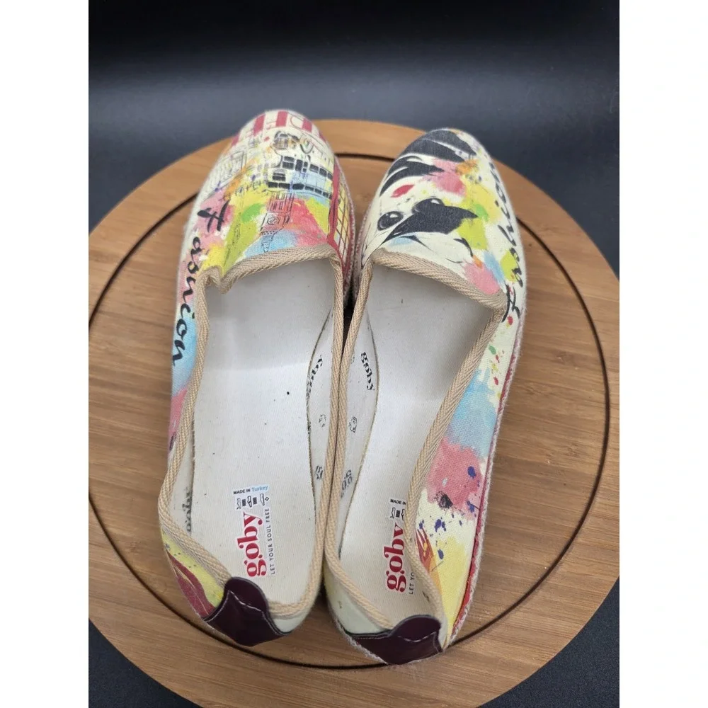 Goby Canvas Slip On Sneakers Espadrilles London Print Womens‎ Size 9 / EU 40